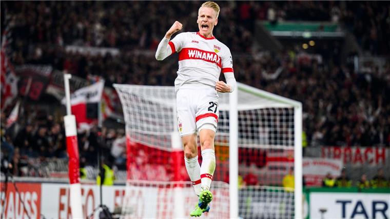 Führich schießt VfB ins Achtelfinale: 2:1 gegen Lautern Chris Führich hat das Siegtor für Stuttgart erzielt.