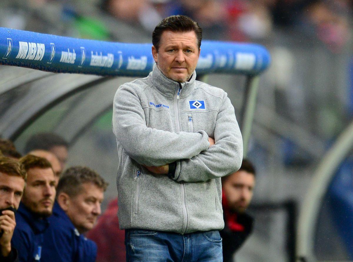 Hamburger SV trennt sich vom Trainer Christian Titz ist nicht mehr Trainer beim HSV.