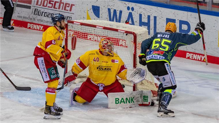 Tyrväinen trifft beim Debüt - Sieg für die Pinguins Christian Wejse traf in Überzahl zum 2:1. Sein fünftes Saisontor.