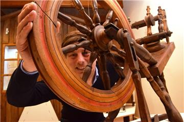Christoph Greim ist seit rund eineinhalb Jahren Leiter des Museums Moorseer Mühle. Für dieses Jahr kündigt er ein vielseitiges Veranstaltungsprogramm an. Unter anderem wird es eine Sonderausstellung zum Thema „Die spinnen! Vom Handwerk zum Sprachgebrauch“ geben.