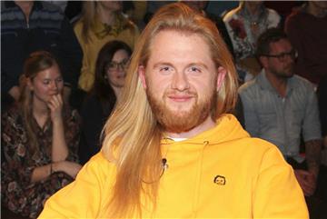 Christoph „Icke“ Dommisch gehört zum Moderationsteam beim Football bei den Übertragungen der Sendergruppe ProSiebenSat.1 – und erhält schräge Zuschriften. 