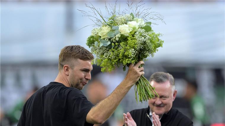 Kramer und MLS: „Völlig unrealistisch für mich“ Christoph Kramer (l) wurde in Mönchengladbach verabschiedet.