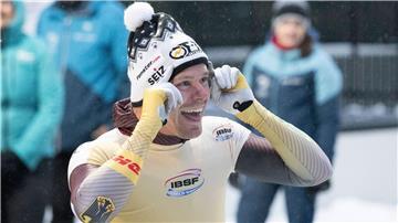 Christopher Grotheer gewinnt auch das vierte Saisonrennen im Skeleton. 
