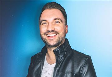 Christopher Köhler kommt mit "Große Klappe - Tricks dahinter!" ins TiF.