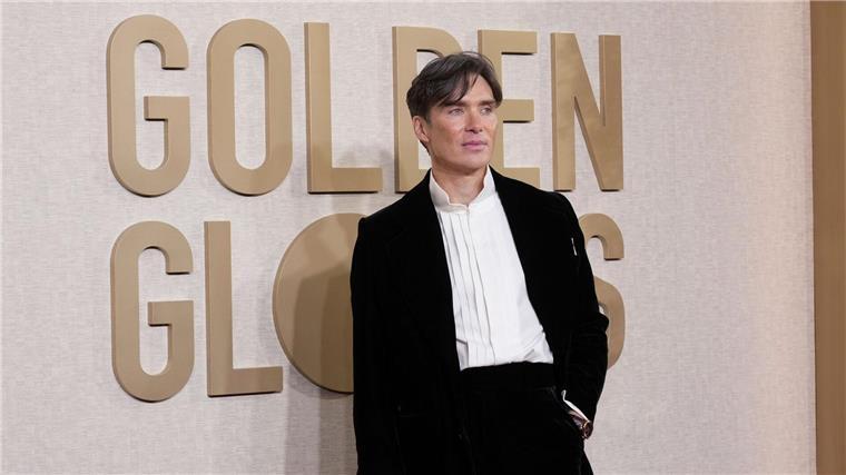 Bombe statt Barbie: „Oppenheimer“ räumt bei Golden Globes ab Cillian Murphy hat seinen ersten Globe als bester Drama-Darsteller gewonnen.