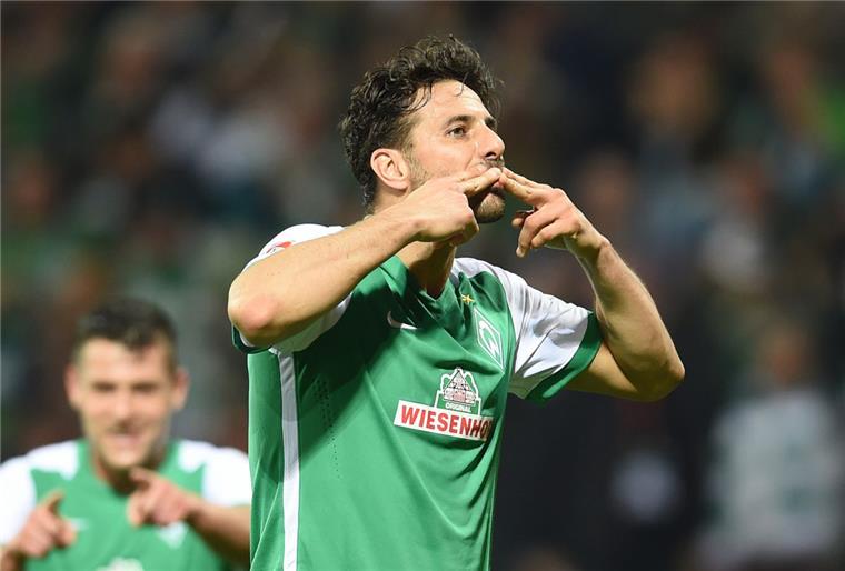 Hoffnung auf baldige Rückkehr von Pizarro Claudio Pizarro hat verletzungsbedingt noch kein Saisonspiel für Werder Bremen bestritten. Das könnte sich bald ändern.