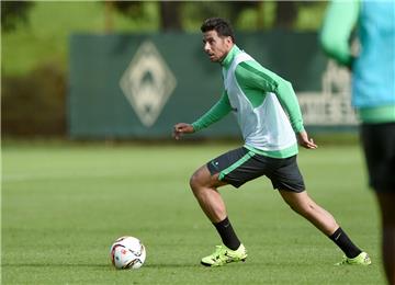 Claudio Pizarro ist nach seiner Verletzung heute wieder ins Mannschaftstraining eingestiegen. 