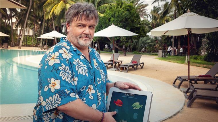 Horror mit Poe und Urlaub mit Hape: Diese Serien starten bei Netflix und Co.