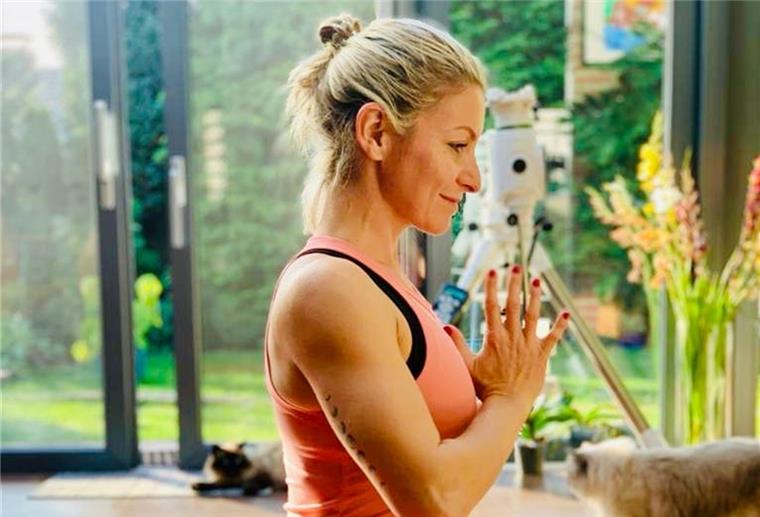 Coach und Yogalehrerin in Bremehaven: Olha Shulha-Pospiech.