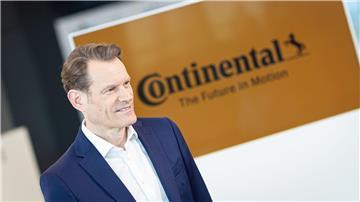 Continental-Chef Nikolai Setzer zeigt sich wegen der neuen Zölle von US-Präsidint Trump besorgt.