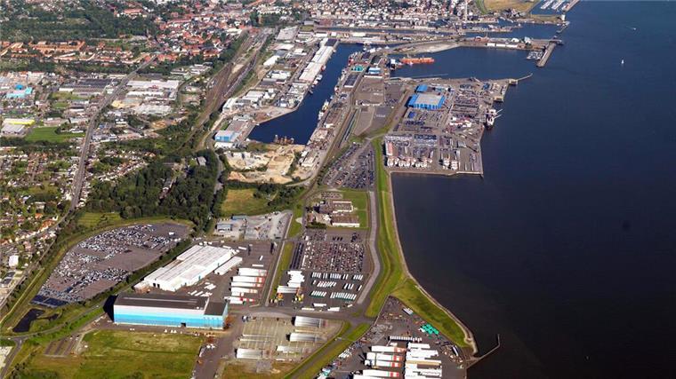 Cuxhaven Offshore DOZ Liegeplatz 5 6 7