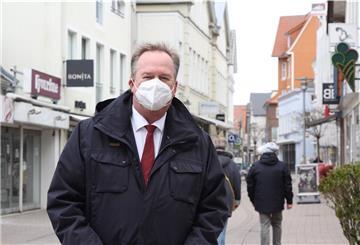Cuxhavens Oberbürgermeister Uwe Santjer stellt sich auf einen Start des Modellversuchs ab dem 15. April ein.