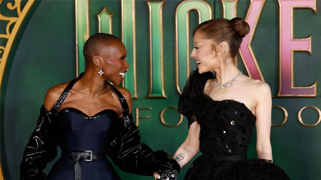Ariana Grande bei „Wicked“-Premiere von Mann angegriffen Cynthia Erivo kommt ihrem Co-Star Ariana Grande bei einem Vorfall zur Hilfe. (Archivbild)