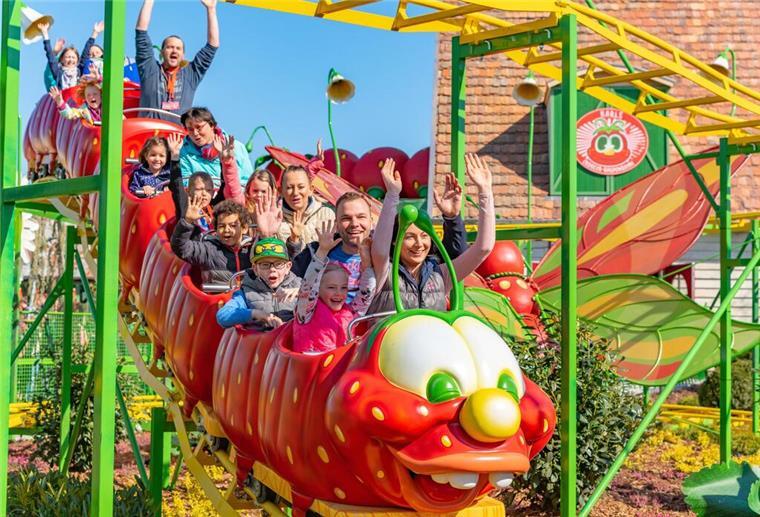 Da werden alle Fans jubeln: 2025 wird der Freizeitpark „Karls Erlebnis-Dorf" in Loxstedt-Siedewurt eröffnet.