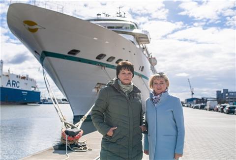  Dagmar Riepenhusen (links) und ihre Schwester Maike Wrieden