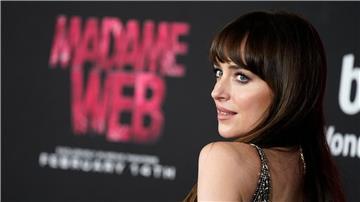 Dakota Johnson kommt zur Premiere von „Madame Web“ in Los Angeles.