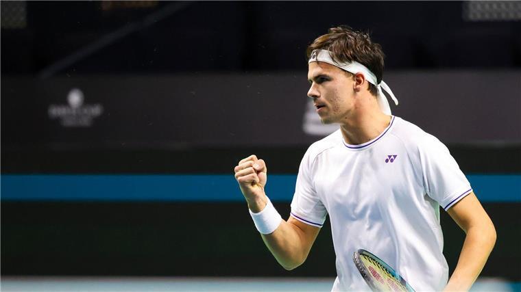 Davis Cup: Deutsches Tennis-Team im Halbfinale Daniel Altmaier hat für Deutschland den wichtigen ersten Punkt geholt.
