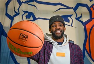 Daniel „DJ“ Laster hat schon einige Stationen in Europa hinter sich. Seit dieser Saison spielt der Amerikaner für die Eisbären Bremerhaven.