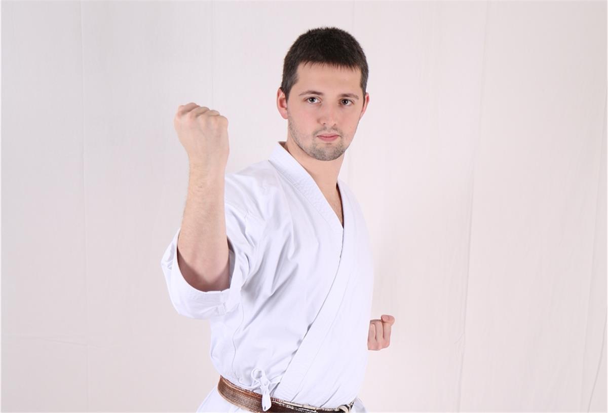 Daniel Steffen will beim TSV Bederkesa Kinder, Jugendliche und Erwachsene für Karate begeistern.