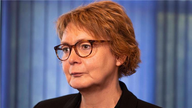 Verfassungsschutz verstärkt mit Cyberangriffen befasst Daniela Behrens (SPD), Innenministerin von Niedersachsen, nimmt an einer Veranstaltung teil.
