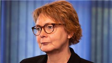 Daniela Behrens (SPD), Innenministerin von Niedersachsen, nimmt an einer Veranstaltung teil.