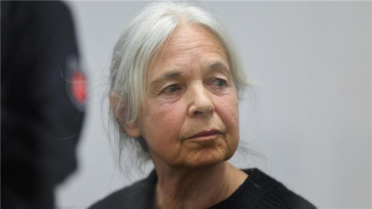Klette-Prozess: Entscheidung über Verteidiger-Anträge kommt Daniela Klette kritisierte am ersten Prozesstag ihre Haftbedingungen. (Archivbild)