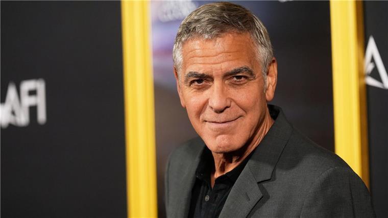 So denkt George Clooney über die Louvre-Räuber Danny Ocean brachte er Millionen Menschen vor die Kinoleinwände, nun hat sich George Clooney zu dem spekakulären Louvre-Raub geäußert. (Archivbild)
