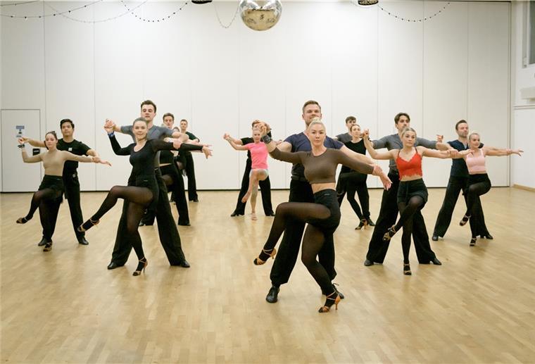 Das A-Team der TSG Bremerhaven stellt am 27. Oktober seine neue Choreografie in der Stadthalle vor. 