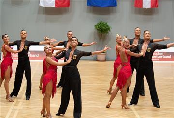 Das A-Team der TSG Bremerhaven tanzt heute bei der WM in Wien.