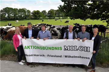 Das Aktionsbündnis Milch lädt für Samstag, 1. Juni, zur Nacht der Milch nach Großenmeer ein.