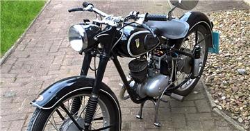 Das alte DKW-Motorrad wurde in Bremerhaven Mitte entdeckt.