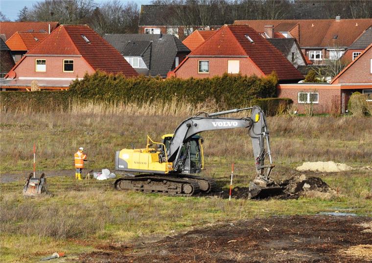 Nordenham: Altes Klinikgelände soll 2021 der Stadt übergeben werden Das alte Klinikgelände ist mehrfach untersucht worden. Dort, wo nötig, soll jetzt möglichst schnell der Boden ausgetauscht werden, damit das vier Hektar große Areal endlich an die Stadt abgegeben werden kann.