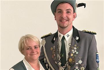 Königspaar 2024 in Westerbeverstedt: Königin Sandra Chall und König Martin Grotheer