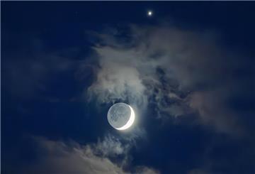 Das Astronomie-Programm bietet einen Einblick in die Geheimnisse des Nachthimmels.