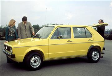 Das Auto der 70er Jahre: Am 20. März 1974 rollte der erste Golf I in Wolfsburg vom Band. Er wurde mit seinen Nachfolgemodellen in den vergangenen drei Jahrzehnten zum erfolgreichsten jemals in Deutschland gebauten Auto.