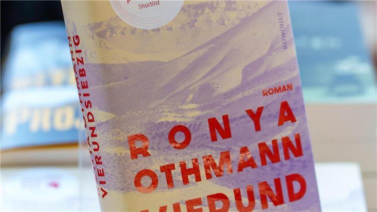 Buchpreis-nominiert: Ronya Othmann dokumentiert Völkermord Das Buch „Vierundsiebzig“ von Ronya Othmann steht auf der Shortlist für den Deutschen Buchpreis. (Archivbild)