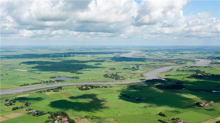 Zu viel Nitrat im Grundwasser: Bundesgericht verhandelt Das Bundesverwaltungsgericht verhandelt zum Gewässerschutz an der Flussgebietseinheit Ems - es geht um ein Gebiet, das Niedersachsen, NRW und die Niederlande umfasst. (Archivbild)