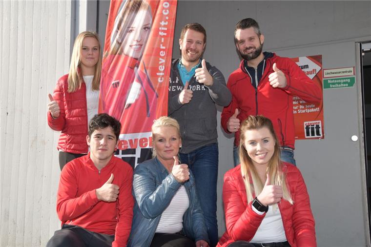 Das Clever-Fit-Team freut sich auf die Eröffnung am 1. Dezember.