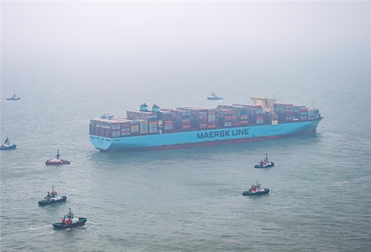 Das Containerschiff „Mumbai Maersk“ ist vor Wangerooge auf Grund gelaufen.