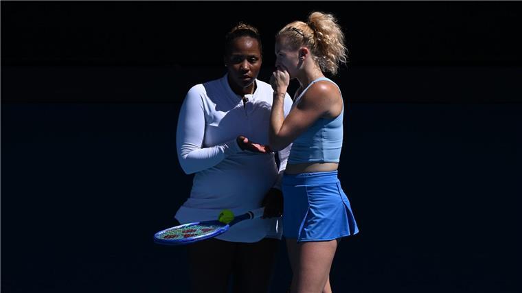 Das Damen-Doppel Siniakova/Townsend gewinnt die Australian Open
