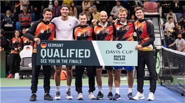 Das deutsche Davis-Cup-Team hatte sich im Februar in Ungarn für die Gruppenphase qualifiziert, muss nun in China aber nicht nur auf Alexander Zverev, sondern auch auf Jan-Lennard Struff und Dominik Koepfer verzichten.