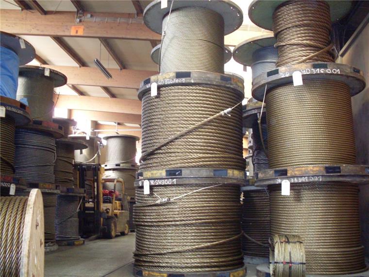 Drahtseilwerk in Grünhöfe schließt: 52 Mitarbeiter entlassen Das Drahtseilwerk in Bremerhaven-Grünhöfe stellt zum 1. Oktober ihre Produktion ein.