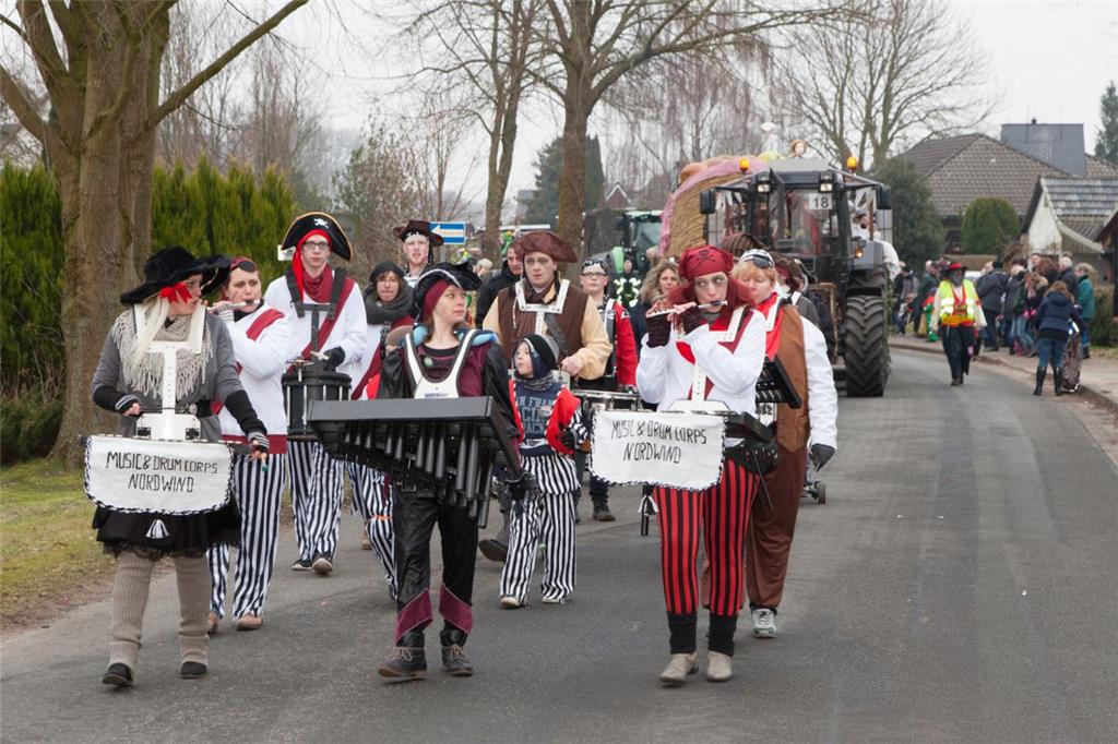 Das Drumcorps Nordwind. Karneval in Wehdel 2018. Foto: Kai-Martin Ulrich
