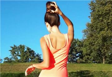 Das Dutt-Video von Instagram-Nutzerin vikituks wurde innerhalb eines Tages fast 16.000 Mal angeschaut.