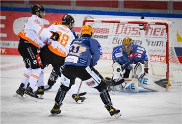 Das entscheidende Spiel ums Halbfinale zwischen den Fischtown Pinguins und den Grizzlys Wolfsburg war ein packendes Spiel.