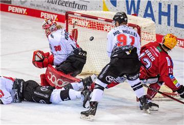 Das erste Heimspiel der Saison haben die Fischtown Pinguins um Ziga Jeglic (rechts) am 8. Oktober gegen Köln gewonnen.