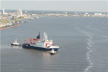 Das Forschungsschiff Polarstern des Alfred-Wegener-Instituts wird am Samstag seinen Heimathafen Bremerhaven verlassen. 