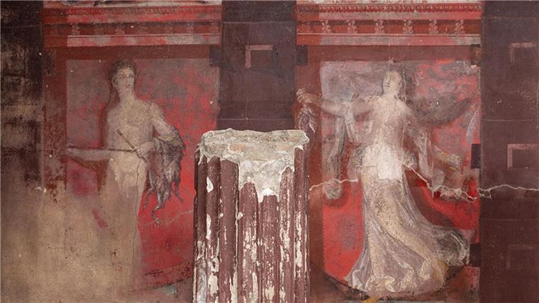 Neuer Fund in Pompeji: Großes Fresko in Festsaal Das Fresko zeigt eine Prozession.