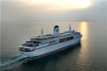 Das frühere ZDF-Traumschiff, die "Deutschland", legt am Mittwoch in Bremerhaven an. An Bord sind 512 Urlauber.