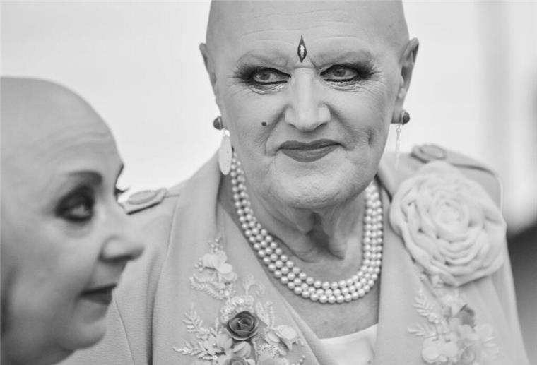 Eva vom Künstler-Paar Eva & Adele ist tot Das Herz von Adele hat aufgehört zu schlagen. (Archivbild)